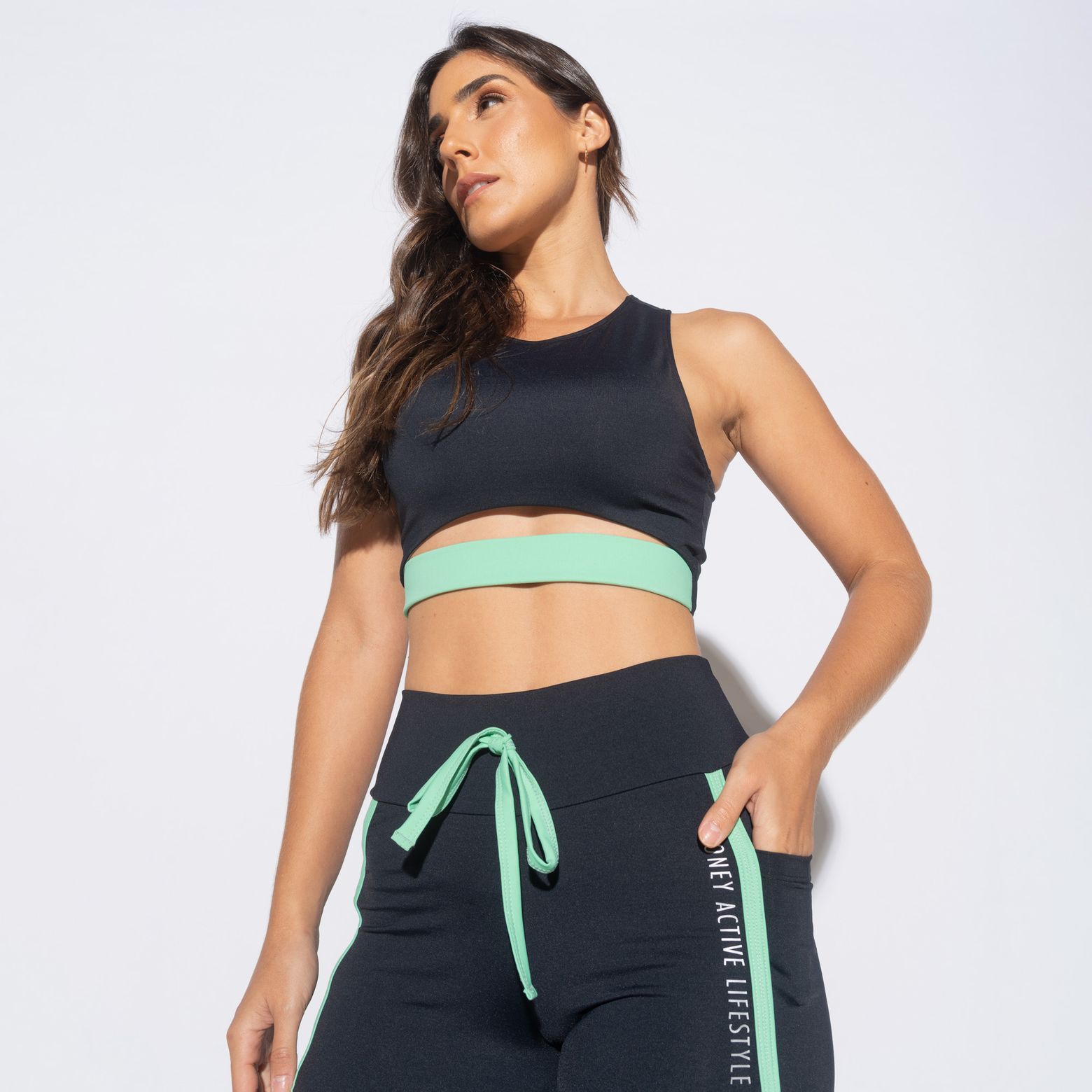 Moda Fitness e Roupas de academia feminina no Atacado - Honey Be