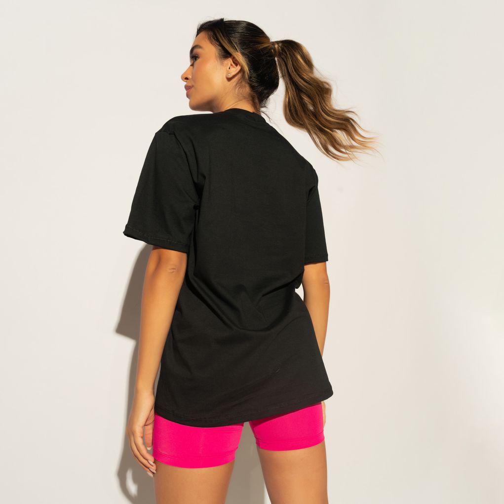 Blusa-Fitness-Feminina-Preta-logo-Rosa-BL521