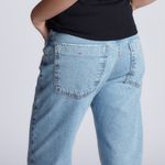 Calca-Jeans-Feminina-Mom-Lavagem-Clara-INV-984