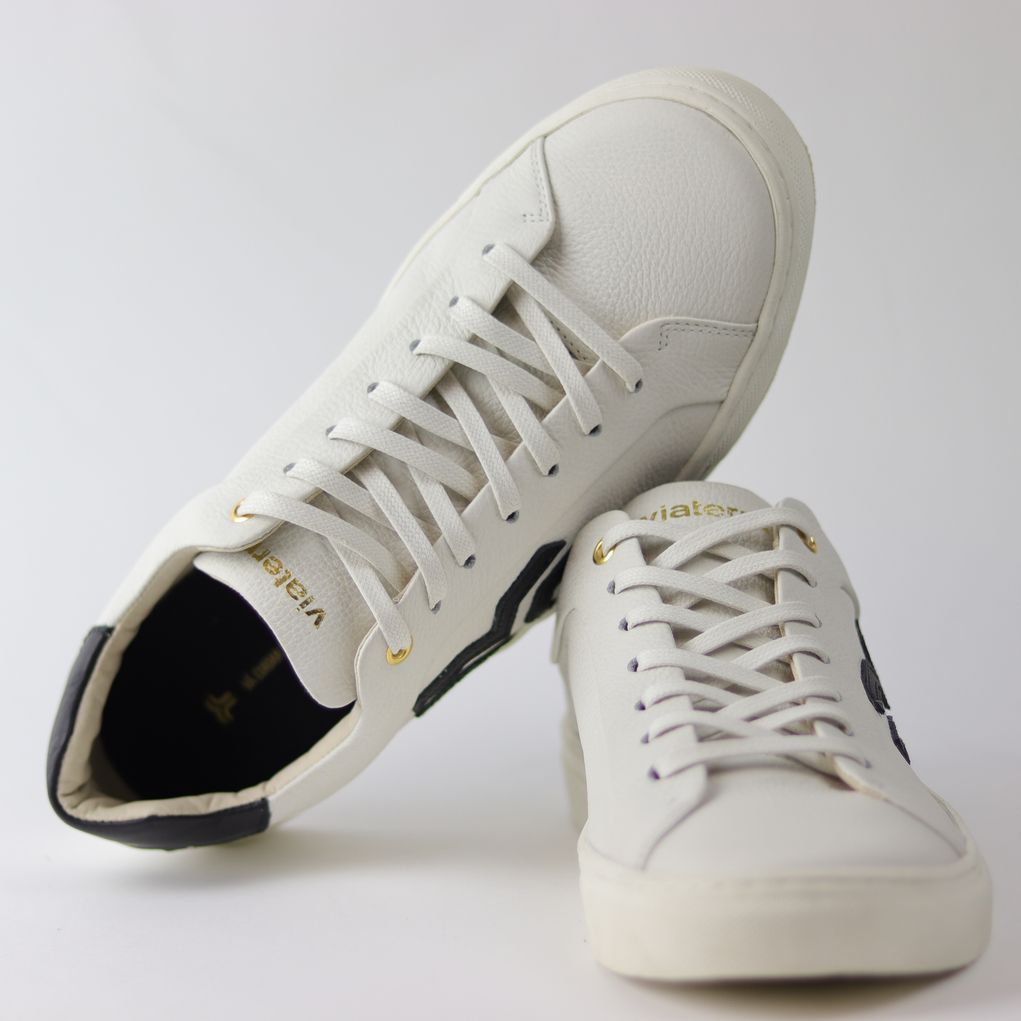 Tenis-Couro-Branco-com-Recortes-Preto-172-A